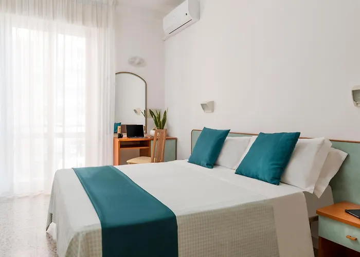 Hotel Tres Jolie